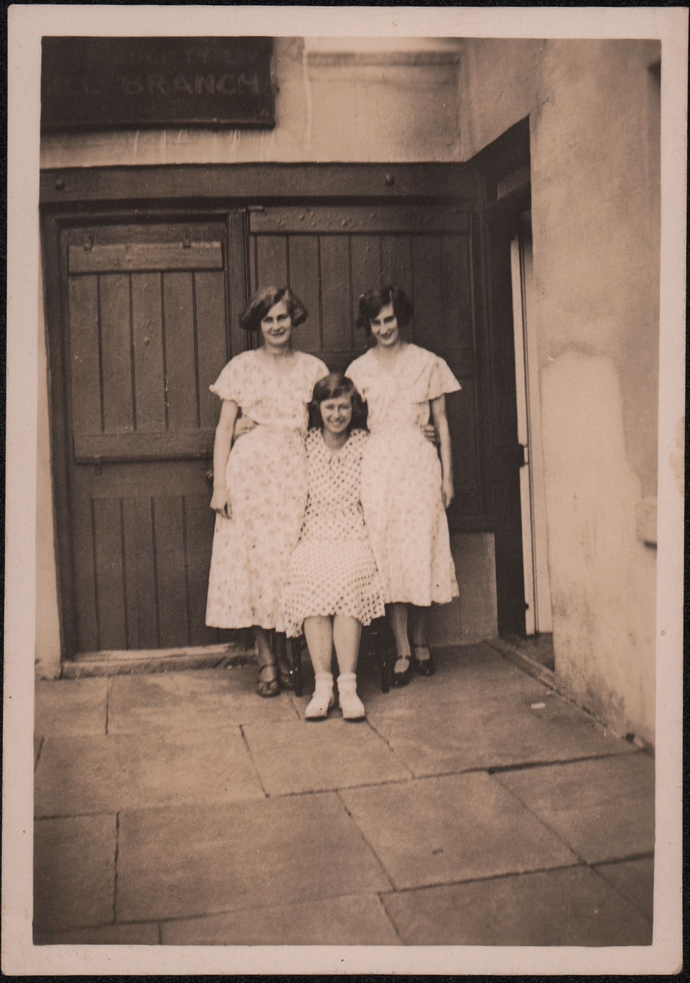 Coll. Anne Cameron. Garrigill Co-Op- a branch of the Alston business. Edith & Evelyn Pickering + on extra. Anne’s Dad worked from here & Alston driving a well-laden delivery van/travelling shop- a Bedford van.