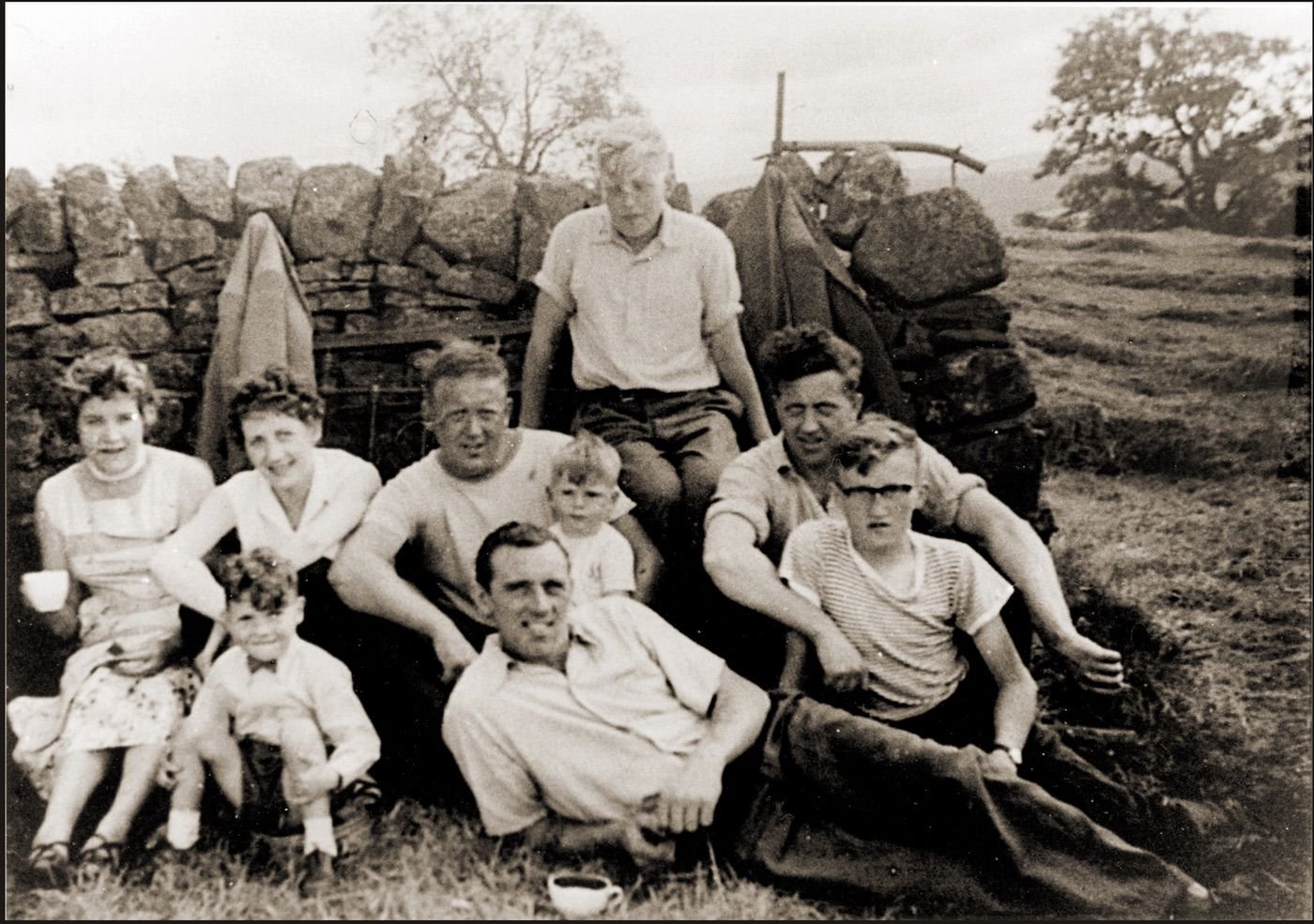 Rear: David Walton
Audrey with cup; Margaret: Raymond (with Trevor): Donald, (Michael on arms);
Front row Kenneth and Derek Beadle