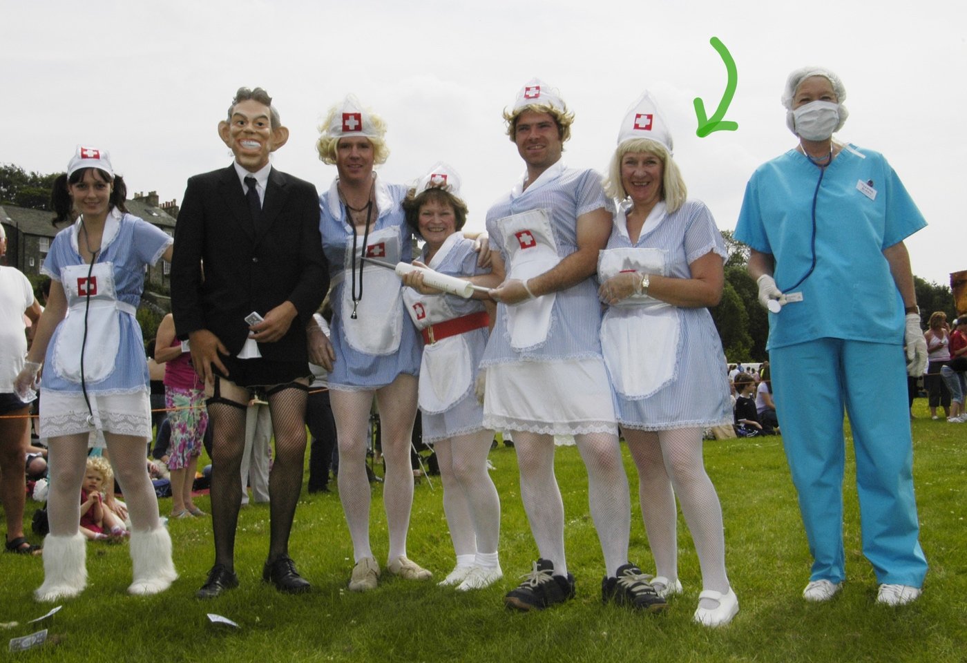 The ground's littered with Tony Blair's "cash" after the Gala's most theatrical/politcal float disgorged its dodgy hospital staff and odd patient.
Jane Carrick, jack Lambeth, John Hodgson Mary Liverick, Richard Bell, Sheila Hodgson, Pauline Jackson.
